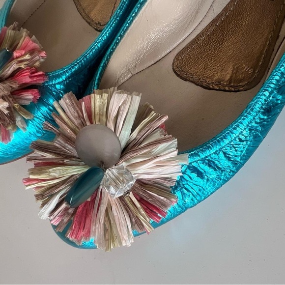 MADE IN ITALY EMMA VIANI Vibrant Blue Women's Shoes with Floral Accent - Picture 4 of 11